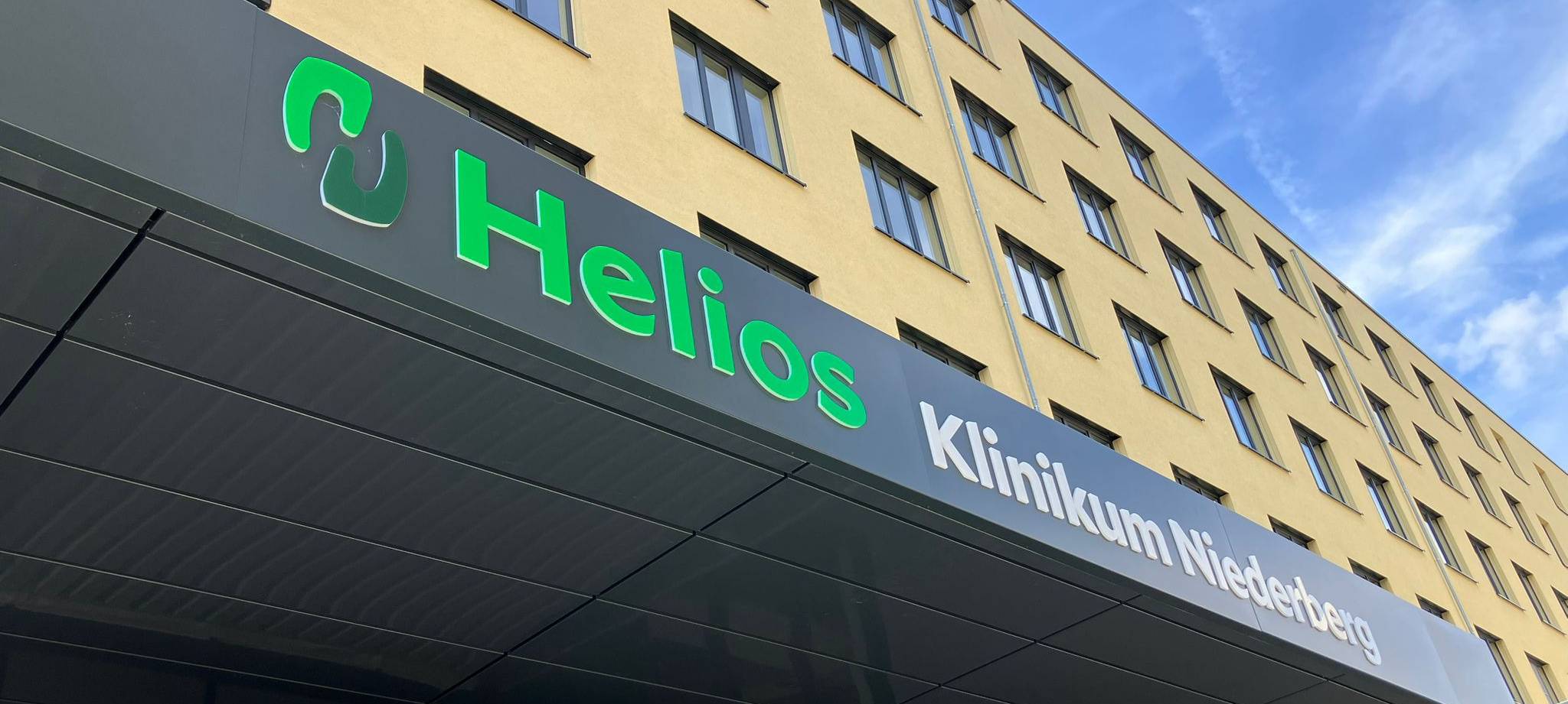 Helios Klinikum Niederberg: Neubau feierlich eröffnet