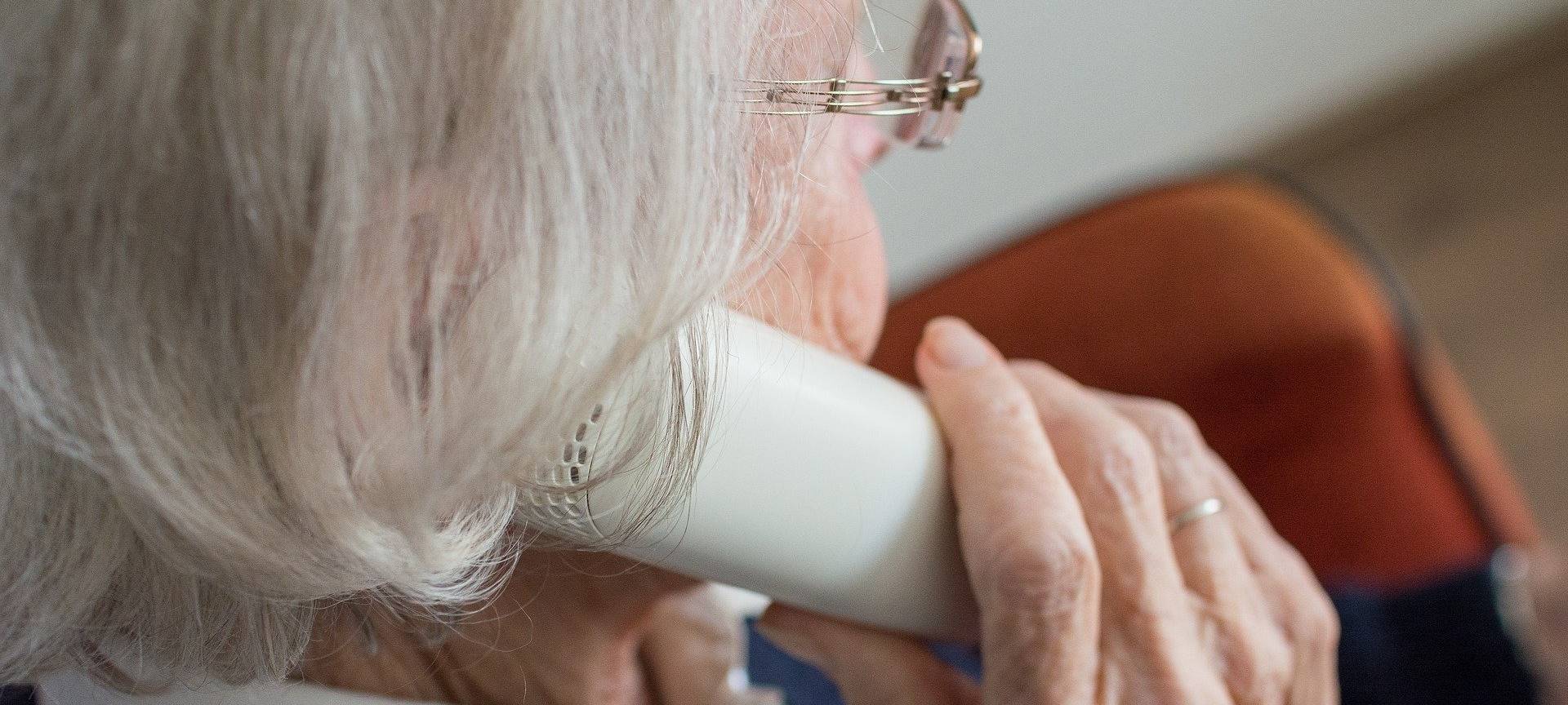 Hildenerin um 300.000 Euro betrogen