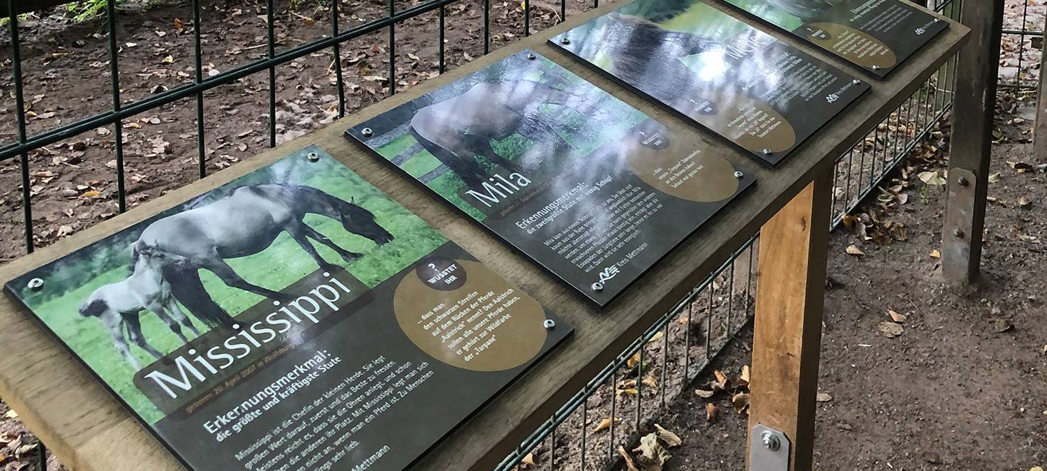 Neue Hinweisschilder im Eiszeitlichen Wildgehege