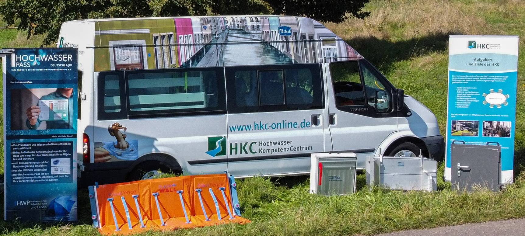 Langenfeld: Starkregenvorsorge auf dem Wochenmarkt