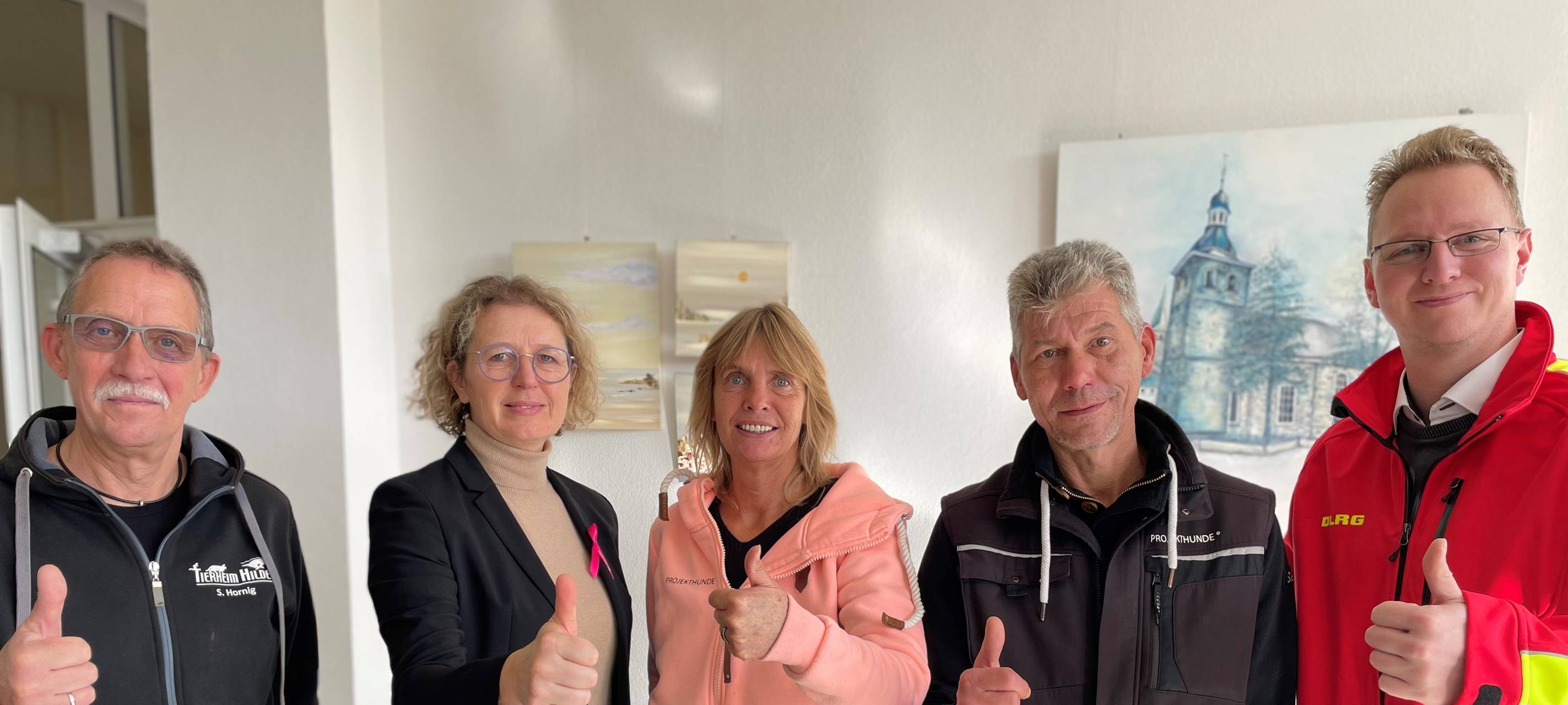 Spenden für Hildener Tierheim und Mettmanner Hundestaffel