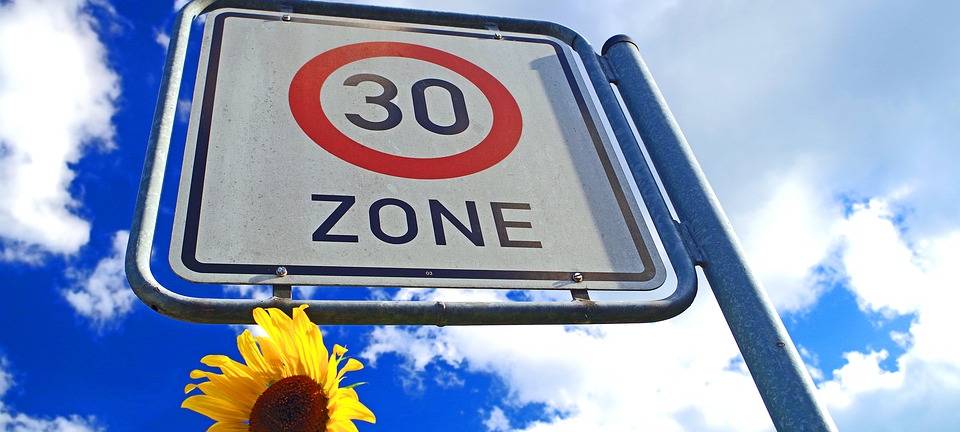 Ratingen: Tempo 30 auf der Fester Straße