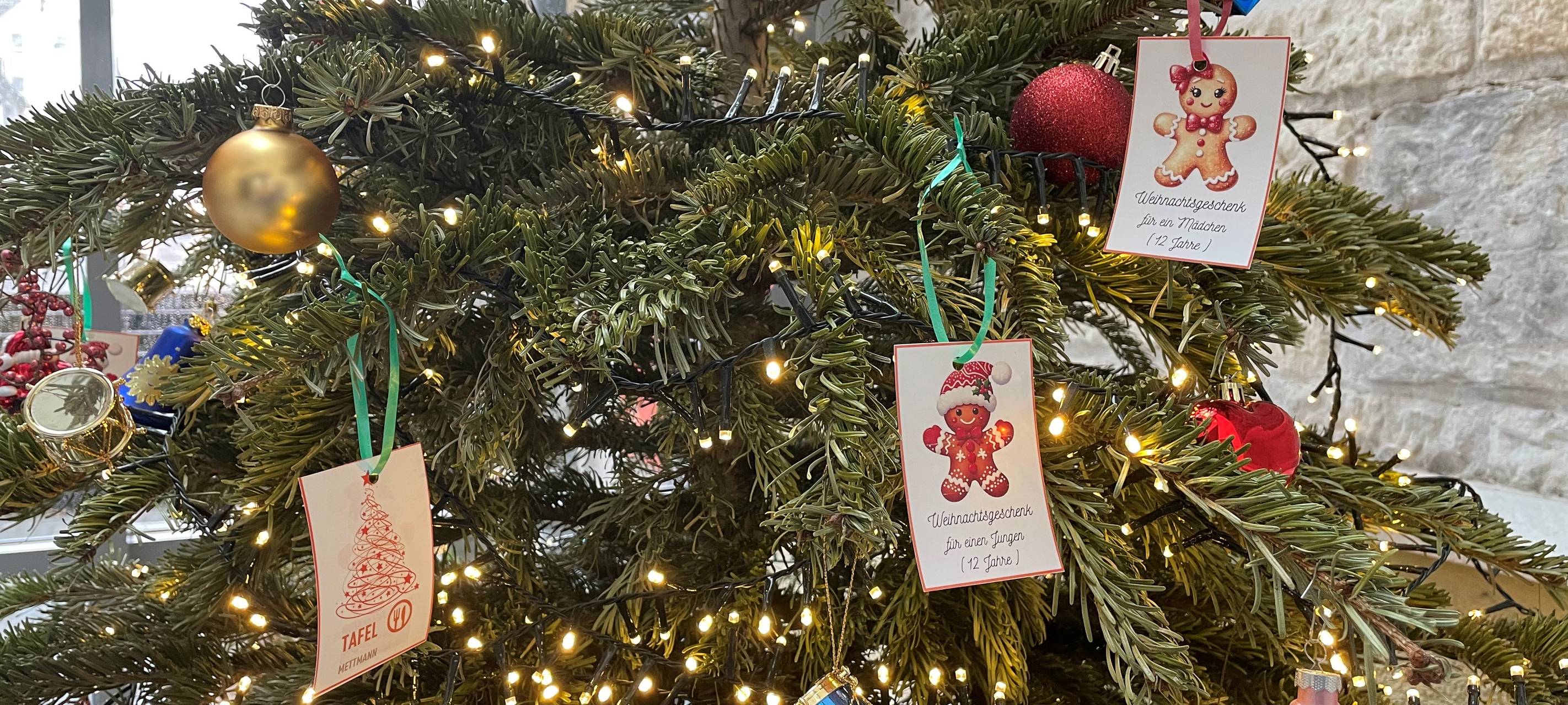 Mettmann: Weihnachtsbaum-Aktion läuft auf Hochtouren