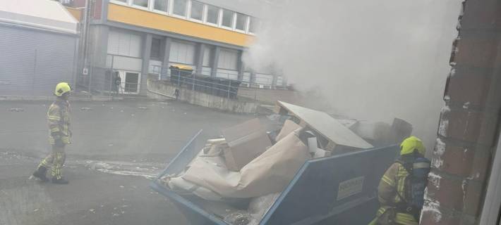 Containerbrand in Gewerbepark