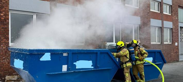 Containerbrand in Gewerbepark