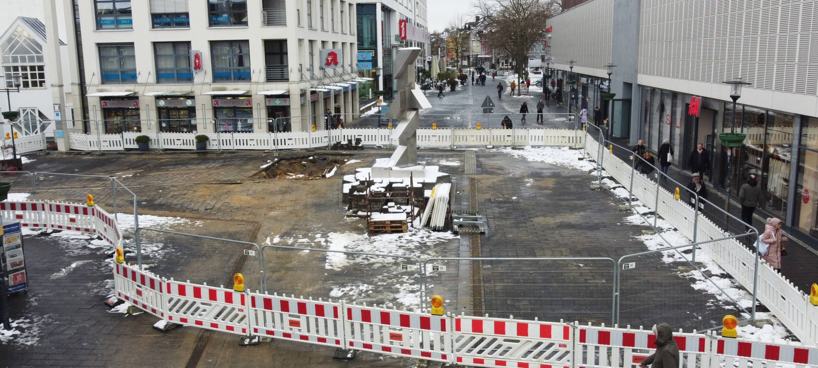 Wasserrohrbruch in Langenfeld hat noch länger Auswirkungen