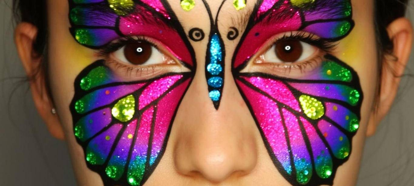 Make-up für Karneval: Schmetterling