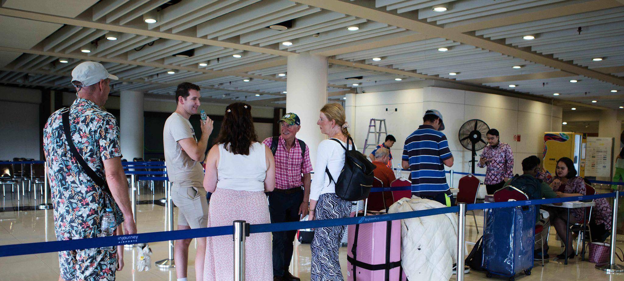 Angriff auf den Iran - Flughafen auf Bali