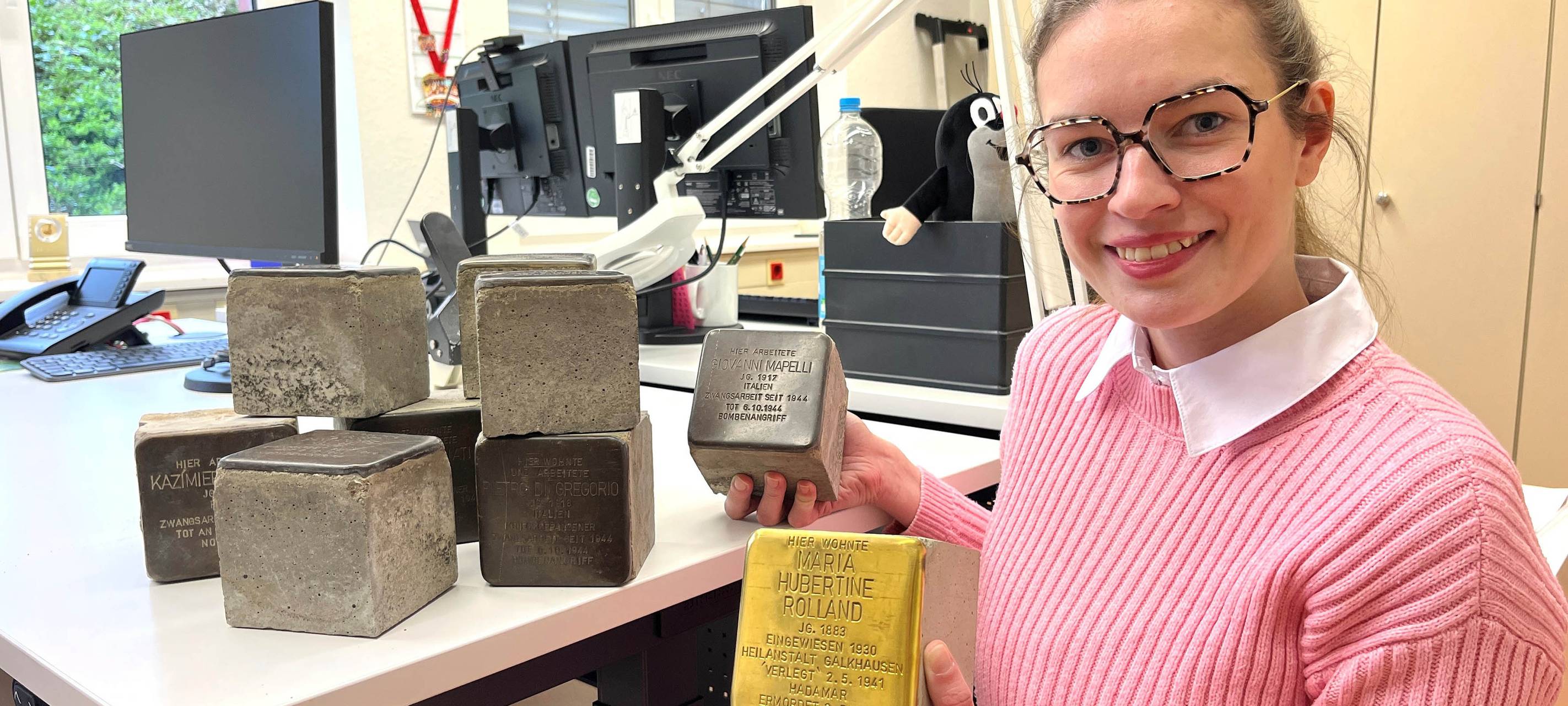 Bauarbeiten in Monheim - Stolpersteine werden eingelagert