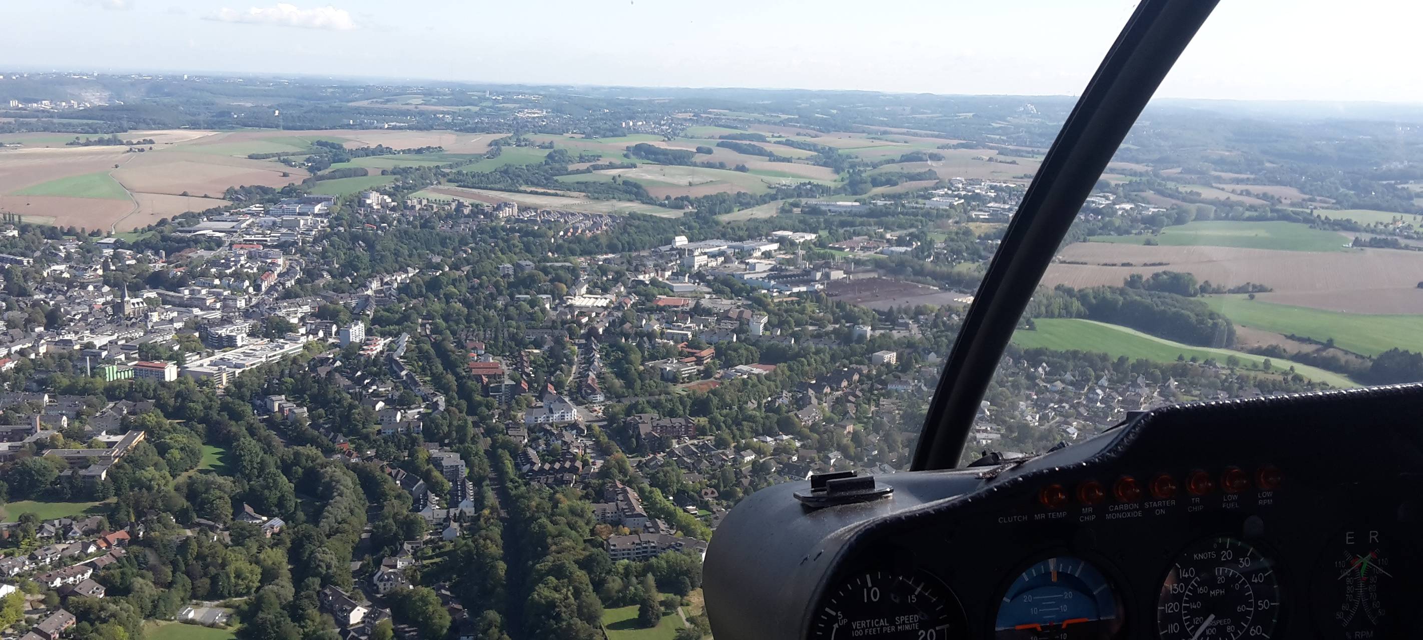 Düsseldorf: Unbekannte versuchen Piloten zu blenden