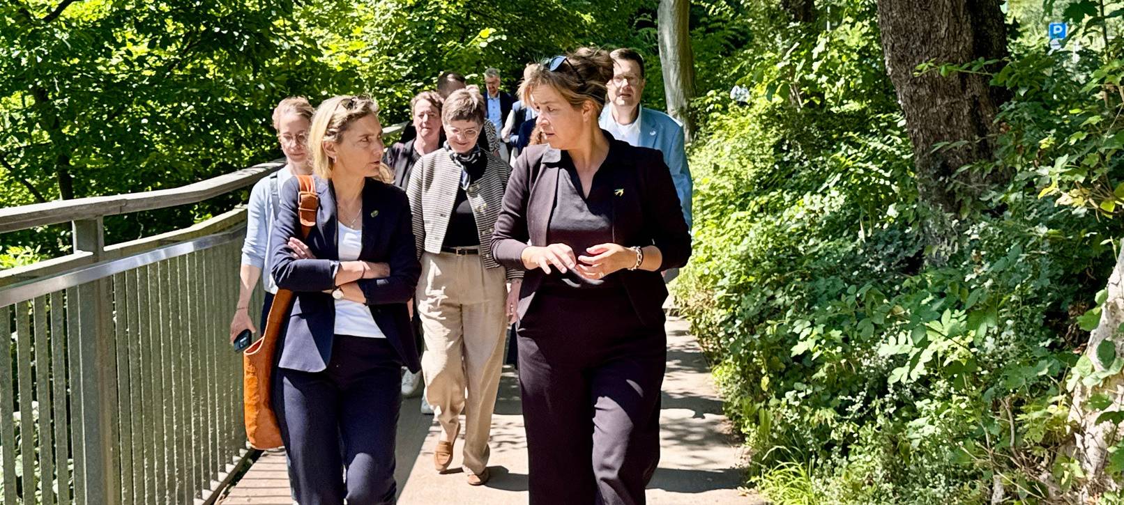 Neubaur besucht neanderland