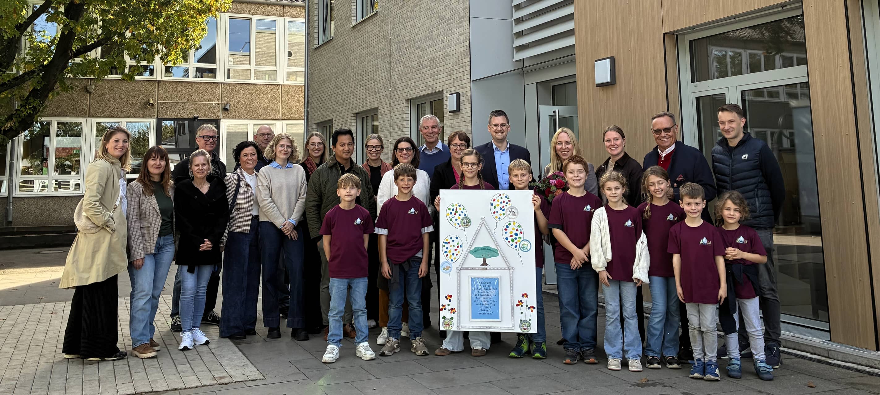 Neuer Schulbau in Ratingen-Hösel eröffnet