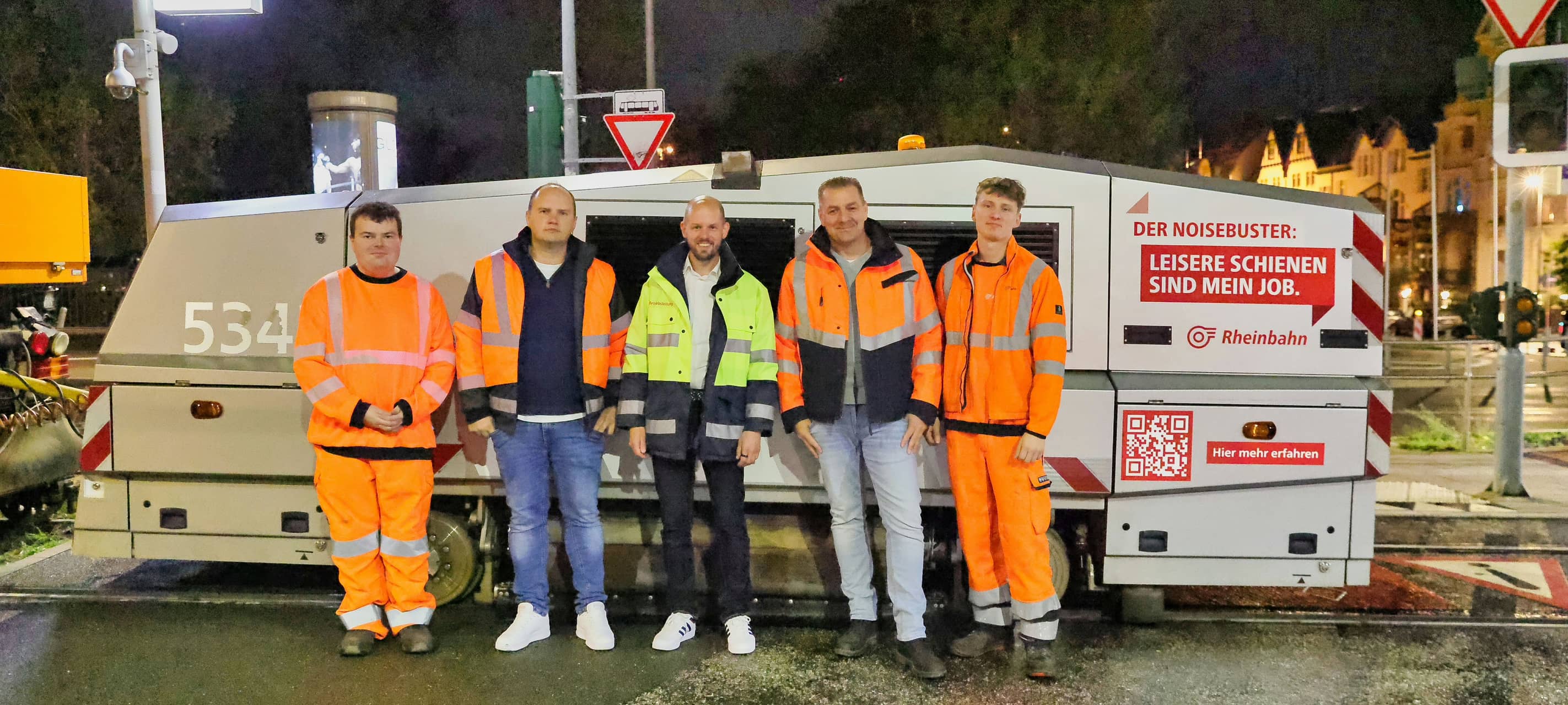 Rheinbahn schleift Schienen für leisere Straßenbahnen